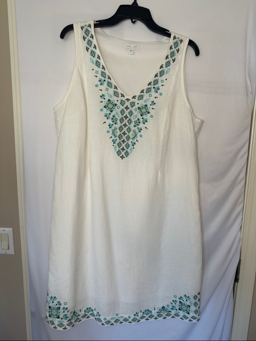 J. Jill White Knee-Length Dress with Turquoise Embroidery